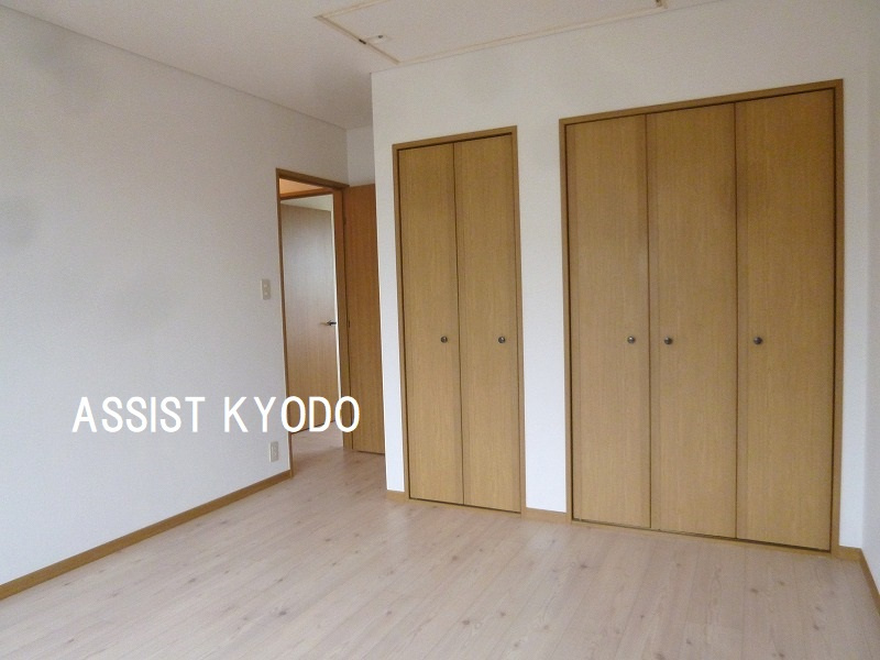 ラヴィル・サンパティークの寝室