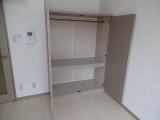 【収納】 | クレスト草津 | 大きなスペースがあり、収納には困りません（同物件別室施工例）