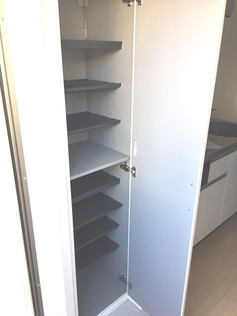 コンフォールの玄関