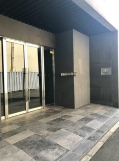 【エントランス】