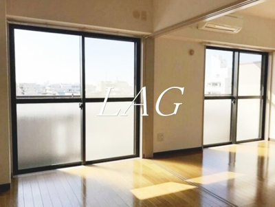 【居間・リビング】 | エクレール上池台 | 洋室のお部屋です。