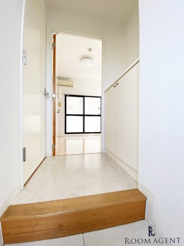 アンビックス・プリア茶屋ヶ坂の玄関