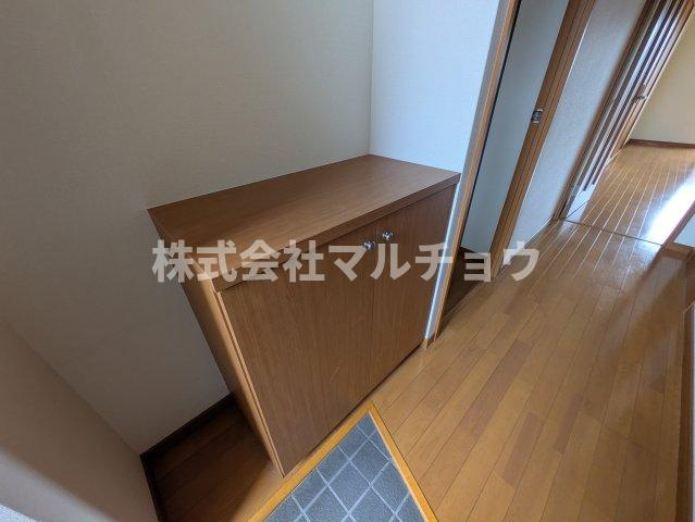 ラフィーネ口熊野の玄関|収納もある玄関です