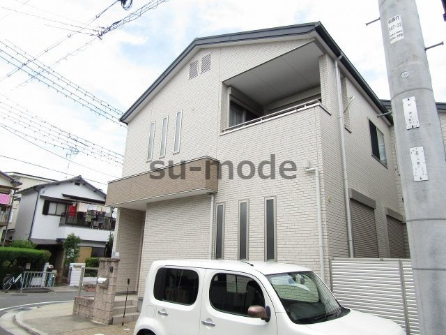 今城町タウンハウスⅡの外観