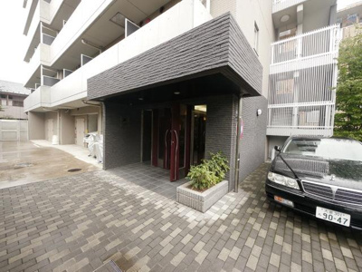 【エントランス】 | アデッソ本蓮沼