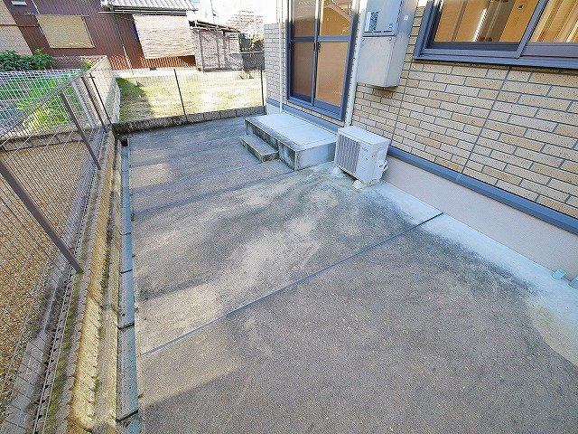 サンモール富堂　Ⅲの庭|お庭も活用できます