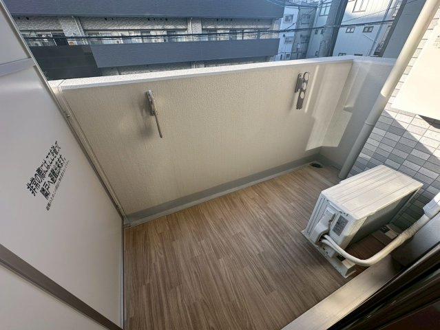 エスリードレジデンス大阪福島イーストのバルコニー