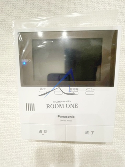 プティ・メゾン日本橋のセキュリティ|モニター付きインターホンです。