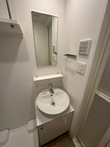 エスリードレジデンス大阪福島イーストの洗面所