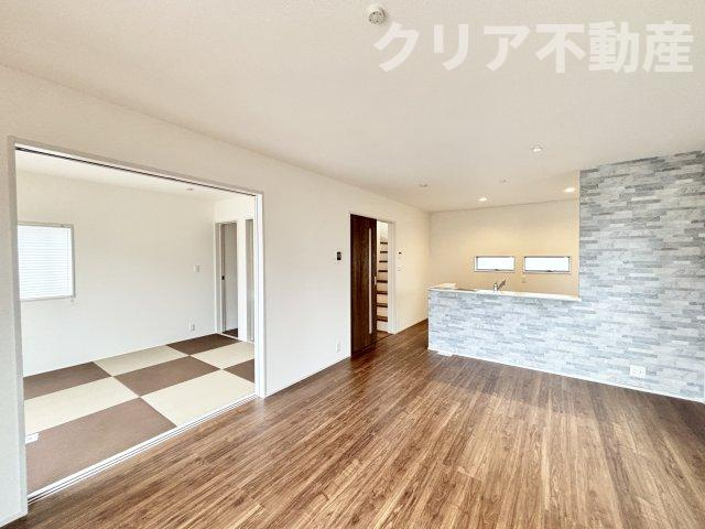 【外観】 | 駐車3台可・伊勢崎市茂呂町・全室南向き♪