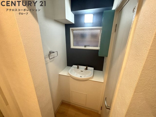 独立洗面化粧台付きでおすすめです！
