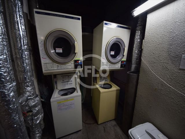 オフィスポート本町ＷＥＳＴのその他共用部分|オフィスポート本町WEST　コインランドリー
