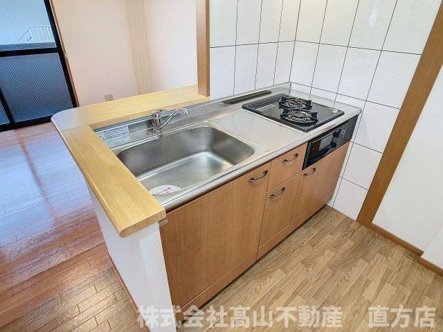 宮若市本城のアパートのキッチン