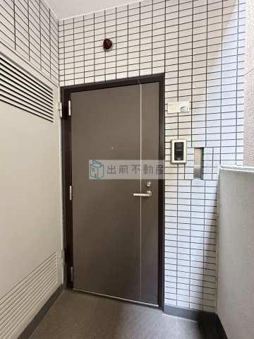 東急ドエルアルス巣鴨の玄関
