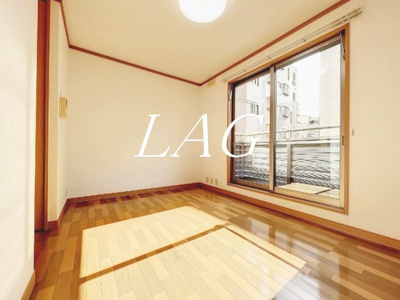 【居間・リビング】 | コート・イルソーレ | 洋室のお部屋です。