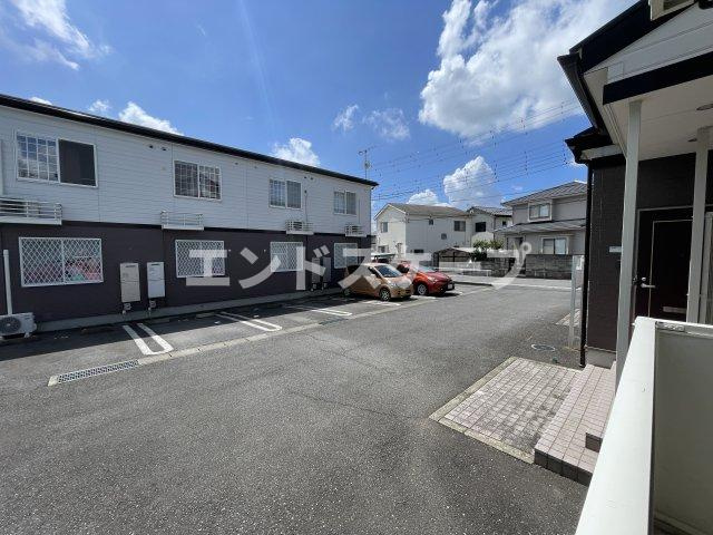 ソレイユ　スクエアーＢの駐車場|高崎、前橋のお部屋探しはエンドスケープまで！お客様の理想お聞かせ下さい♪