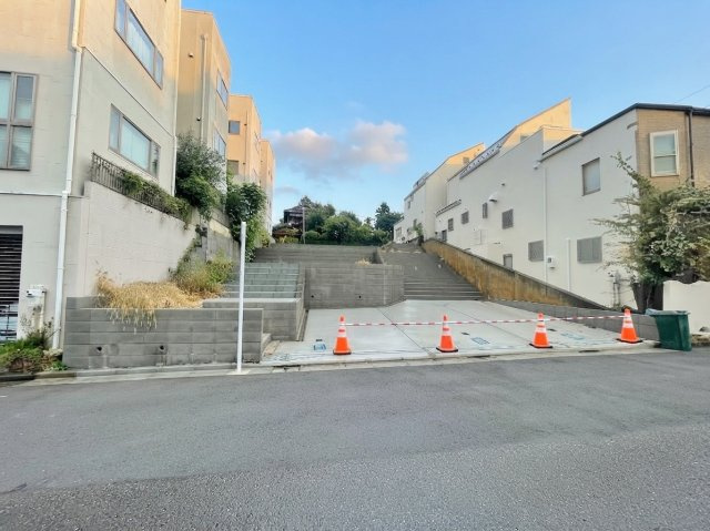 板橋区大門 全3区画 A号地の前面道路含む現地写真|自由設計にて建築できます　
南6ｍ公道に面する全3区画　
全区画、参考プラン
～お気軽にお問い合わせください♪～