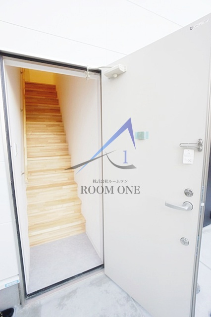 RMO の玄関|玄関です。