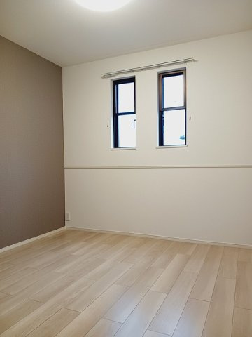 ルシェロ２の洋室|落ち着いた色調の洋室です