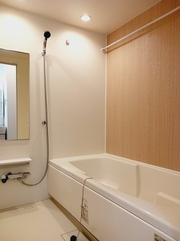 ルシェロ２の浴室|コンパクトで使いやすいお風呂です