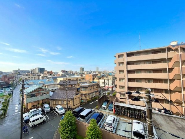 ライオンズマンション武蔵新城緑園の街壱番館の展望|見晴らしの良さが魅力で、日々の暮らしに心地よい変化をもたらします。
