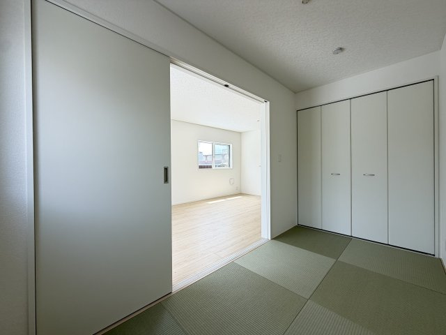 うるま市兼箇段　第3（全3棟）の和室|※同仕様写真です　
