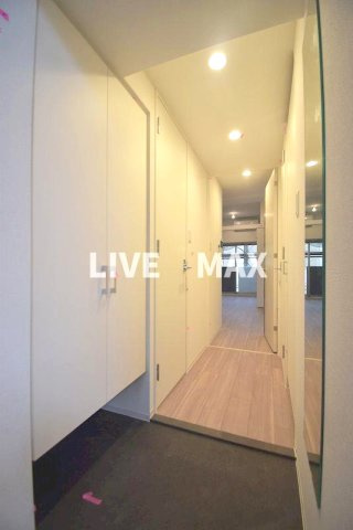 【玄関】プレサンス江坂ベルフィーヌ 