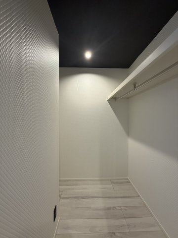 【現地画像あり】茅ヶ崎市松風台　全2棟　A号棟の内装