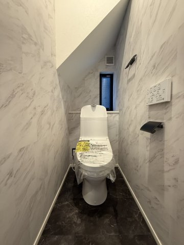 【現地画像あり】茅ヶ崎市松風台　全2棟　A号棟の内装