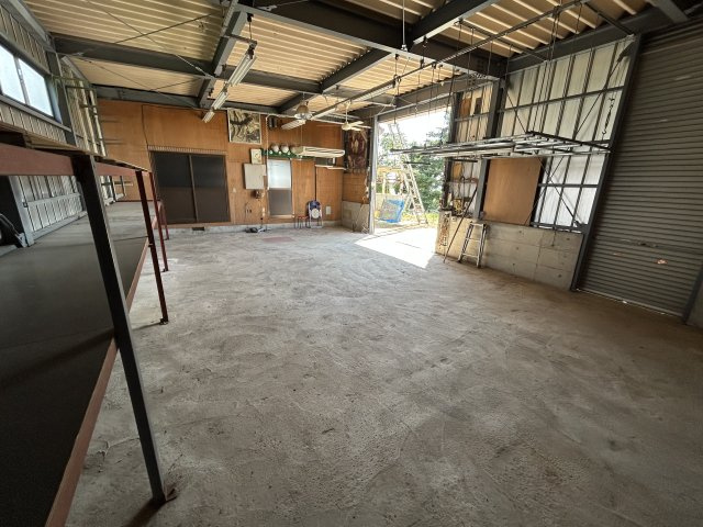 倉庫付売地　渋川市赤城町の周辺