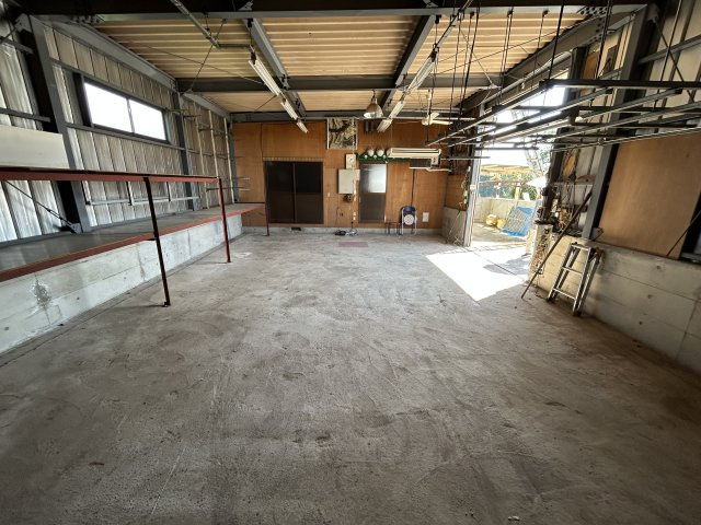 倉庫付売地　渋川市赤城町の周辺