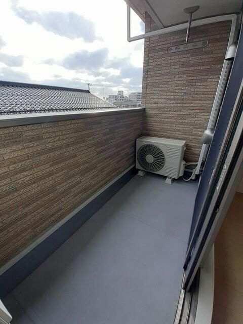 アンジュールのバルコニー