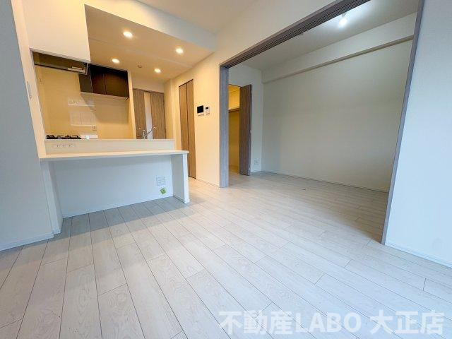 スプランディッド大阪ベイサイドDUEの居間・リビング