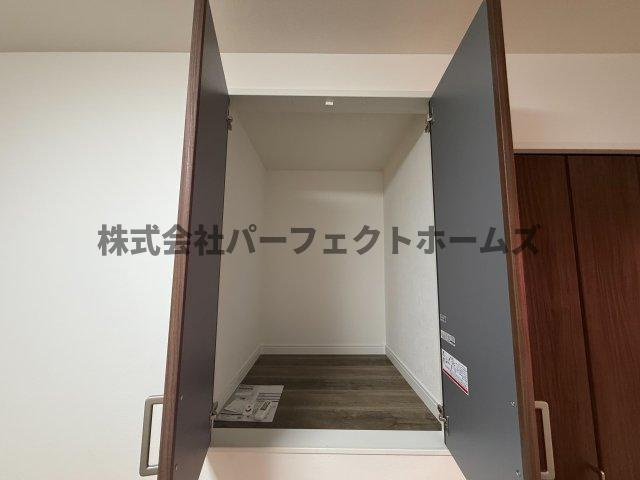 八坂町テラスハウスの収納|収納スペース豊富です