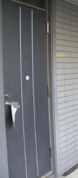 スタンディングロックの玄関