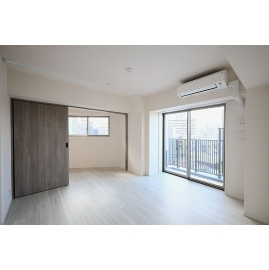 【居間・リビング】Ａｕｇｕｓｔａ　Ｒｅｓｉｄｅｎｃe新中野 