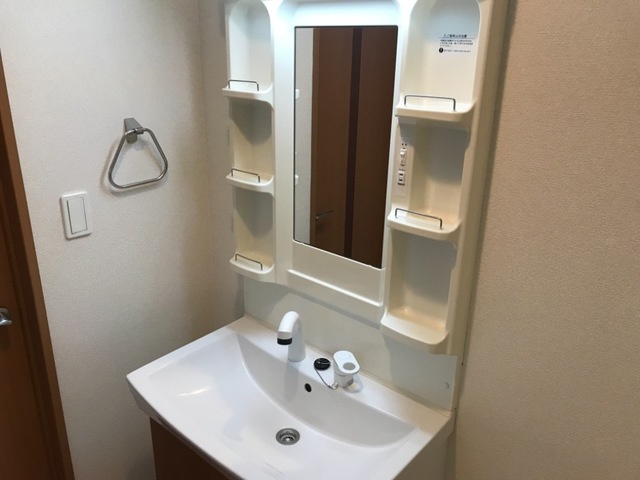ポーラスターの洗面所