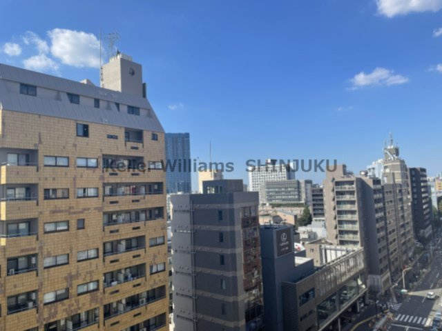 ラクアスレジデンス東新宿の画像