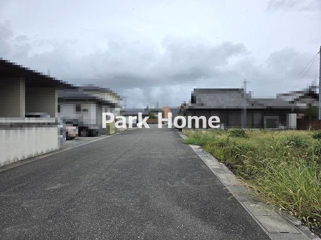 土佐山田町東本町2丁目 -北棟- 建築条件付き売土地の前面道路含む現地写真