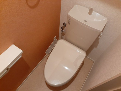 【トイレ】 | クリンベルＢ | 落ち着いた色調のトイレです