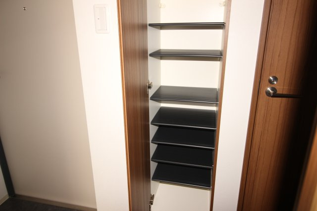 エスペランサ医大東の収納