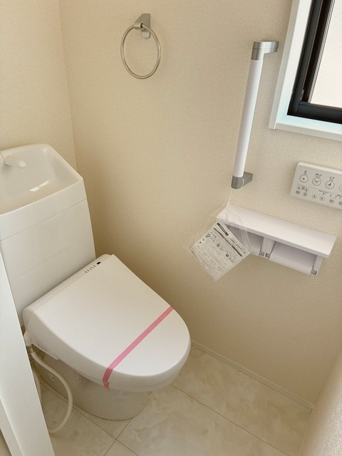 hajio029Livele Garden.S総社市清音上中島第4 新築分譲住宅 3号棟のトイレ