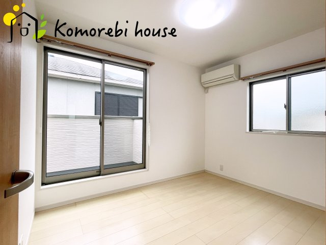 上尾市浅間台3丁目　中古戸建の洋室|26.9.11