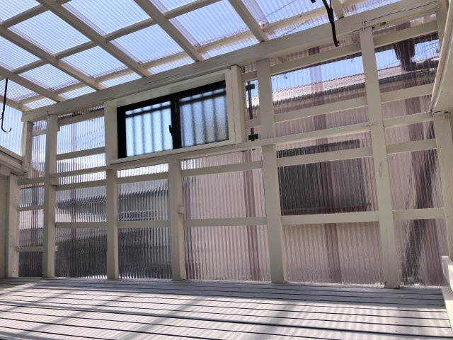 城南町貸家のバルコニー