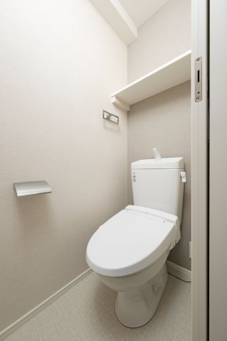 エンクレスト博多RIVERSIDEのトイレ|清潔感のあるトイレです