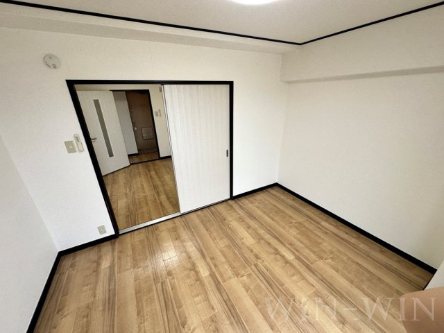 アーバンライフ 7THの洋室|イメージ（同建物内別部屋の写真です）