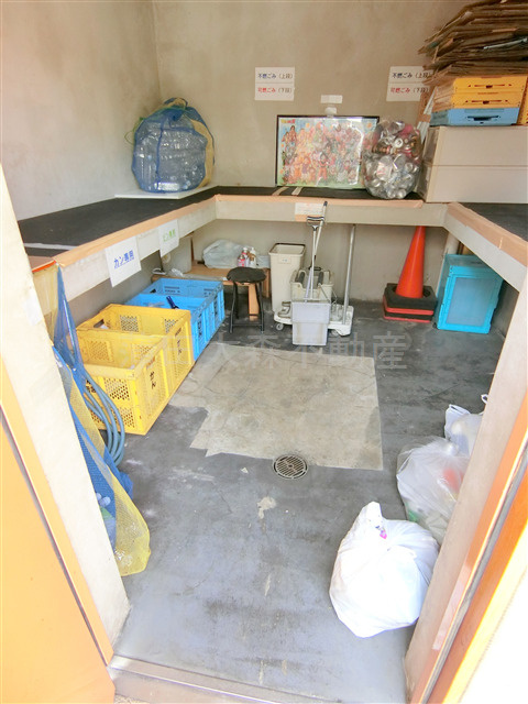 マニパレス羽田のその他共用部分|曜日時間関係なくゴミ出し可能な敷地内ゴミ捨て場！
