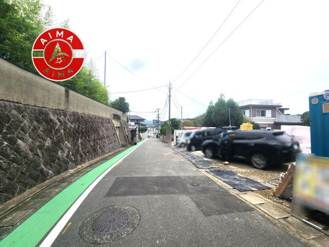 福岡市南区大池1丁目第2-3棟（3号棟）の外観：施工例|前面道路は閑静な住宅地をはしる車通りの少ない道路。お車の出し入れが苦手なママや小さなお子様にも安心ですね。しっかり舗装もされているので、ベビーカーや自転車で通っても快適に通行できます。