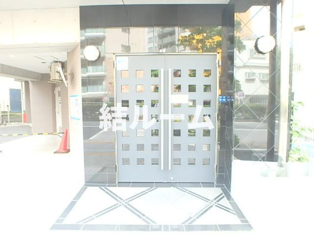 板橋区幸町の賃貸マンションのエントランス