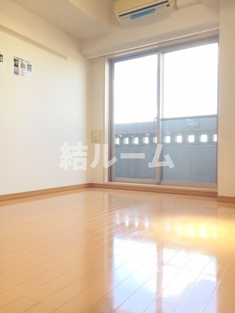 板橋区幸町の賃貸マンションの居間・リビング